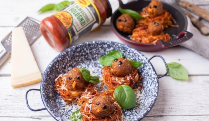 Maggi zöldfűszeres bolognai spagetti fészek
